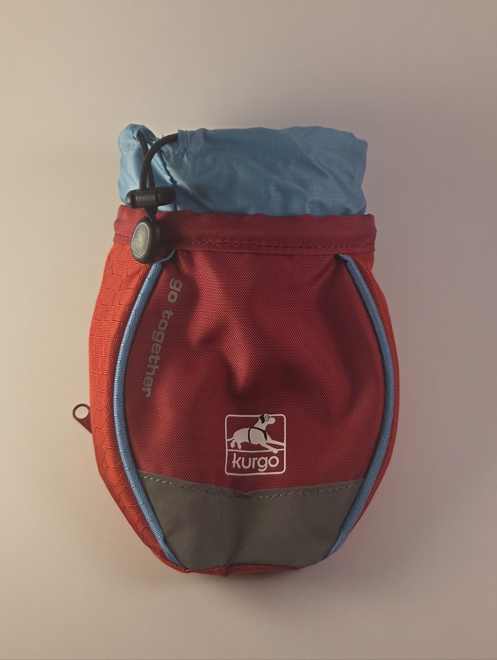 Kurgo Red & Light Blue Hands-Free Treat Pouch